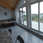 Stai Za Gosti Bazdarovi * Beala
