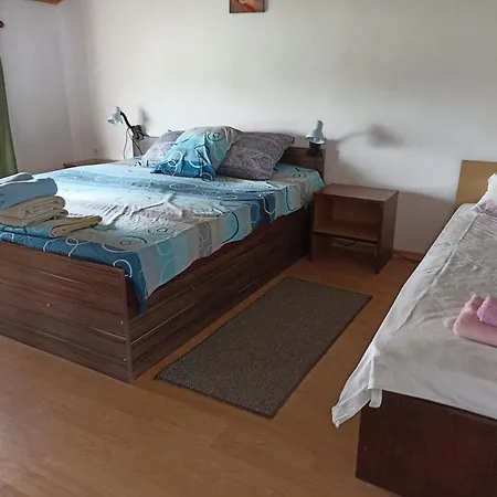 Stai Za Gosti Bazdarovi Apartman *