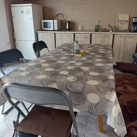 Apartman Stai Za Gosti Bazdarovi