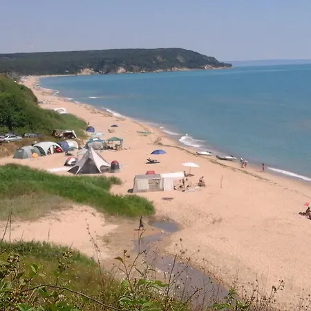 Stai Za Gosti Bazdarovi *